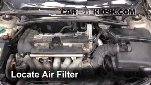 2001 Volvo V70 2.4L 5 Cyl. Filtre à air (moteur) Changement